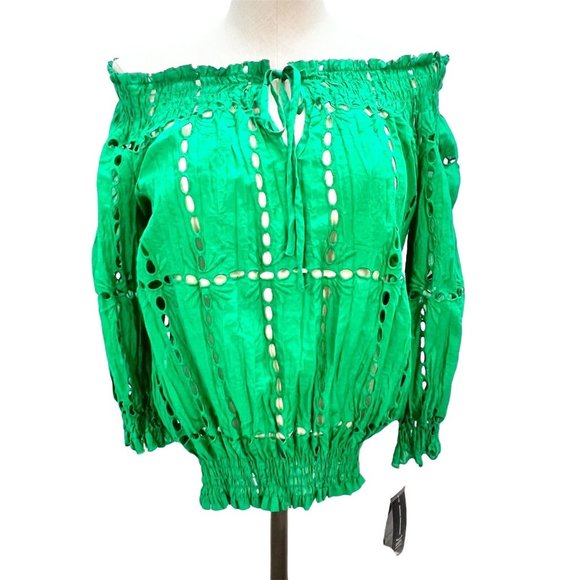 INC Macys Size 4 Green Envy Crinkle Top with Eyelets Off Shoulder - Picture 2 of 11